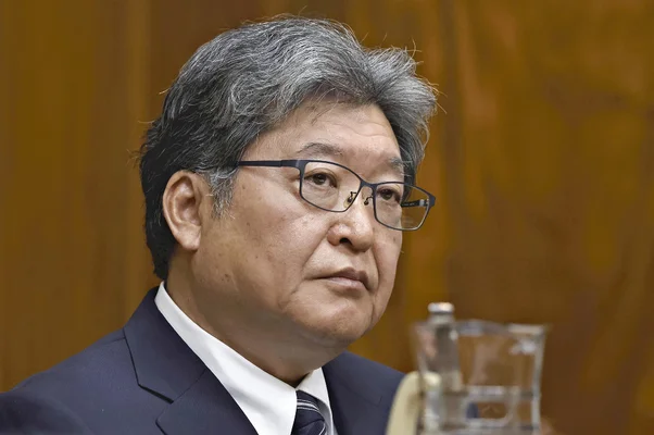 萩生田光一