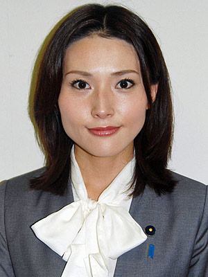 金子恵美 美人議員時代